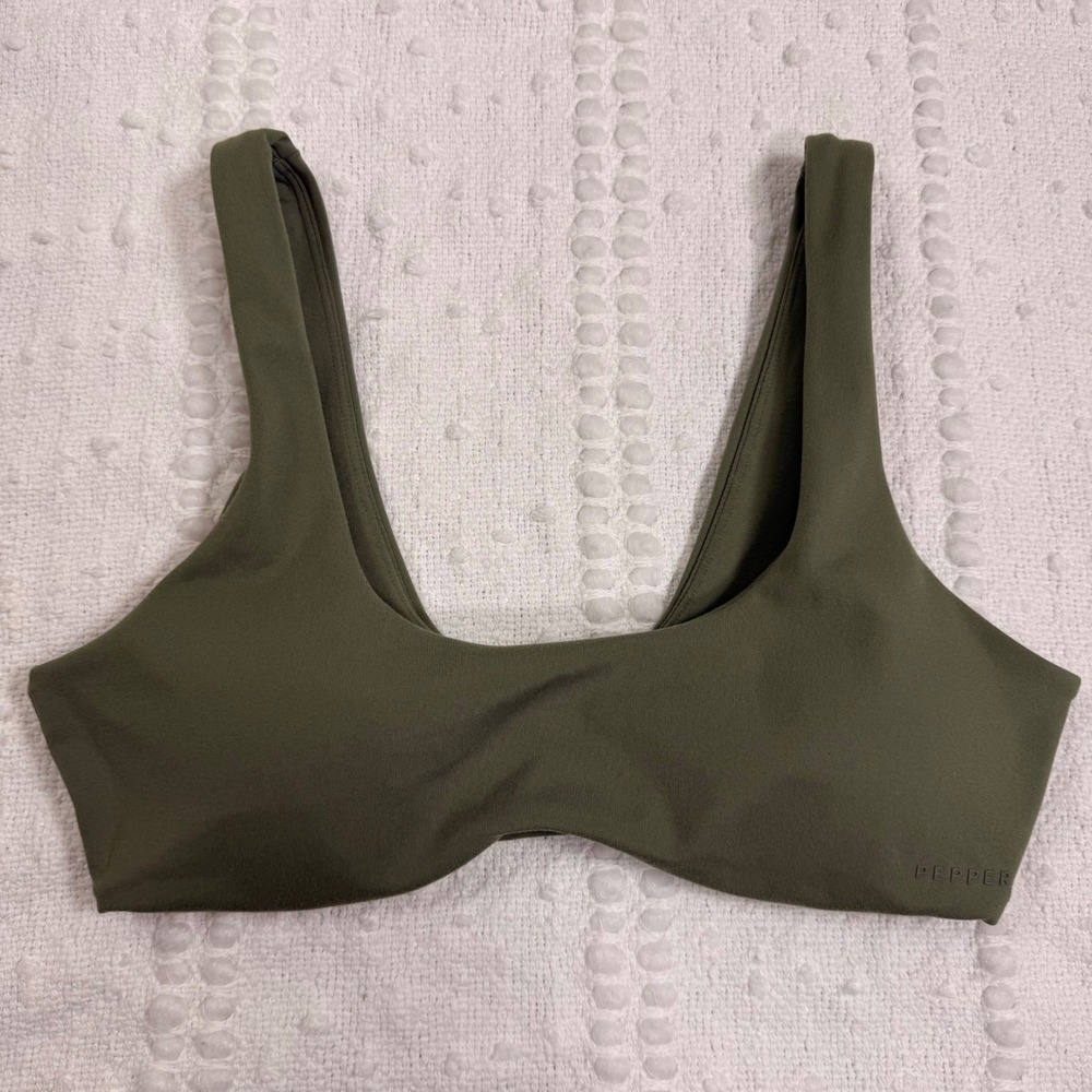 Pepper Scoop Neck Sports Bra Olive Green Size S Womens Activewear Workout Top